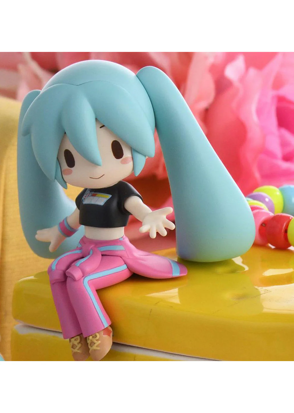 Hatsune Miku: fuwa petit Berry Dress Up and Dance! Perching Mini Figure (EX) [B] (SEGA) - Image 3